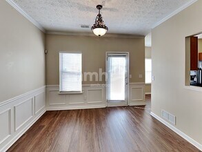 4939 Lake Park Ln in Acworth, GA - Building Photo - Building Photo