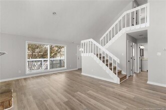 5725 Waterwood Dr in Fayetteville, NC - Building Photo - Building Photo