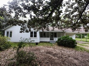 5795 FM 1122 in Silsbee, TX - Building Photo - Building Photo