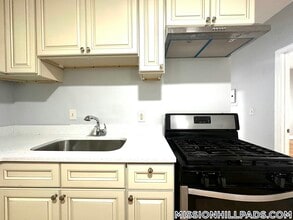 12 Navillus Terrace in Boston, MA - Building Photo - Building Photo