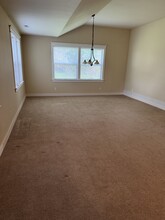 2246 27th Pl NW in Salem, OR - Building Photo - Building Photo