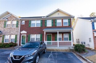 3622 Ginnis Rd in Atlanta, GA - Building Photo