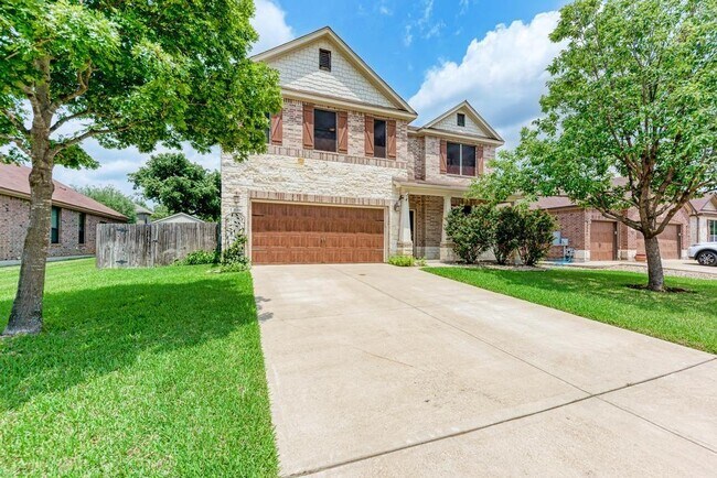 2119 Howell Mountain Dr