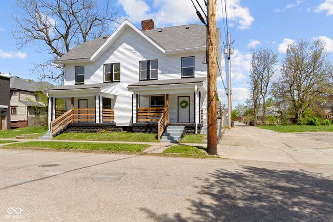 718 E 27th St in Indianapolis, IN - Building Photo - Building Photo