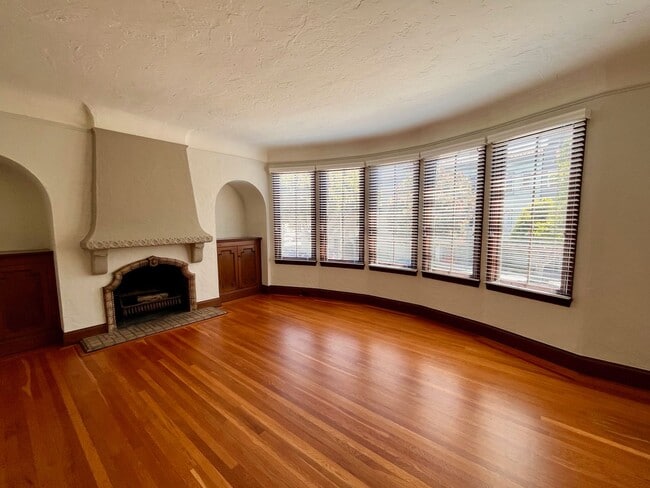 property at 3445 Broderick St