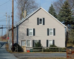 332 Airport Rd in State College, PA - Building Photo