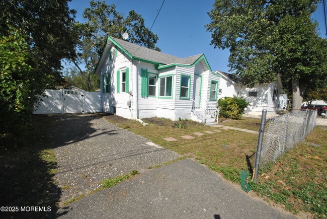 property at 314 Harzold Rd