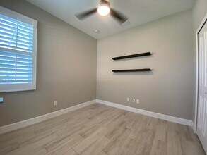 272 Catriona Dr in Daytona Beach, FL - Building Photo - Building Photo