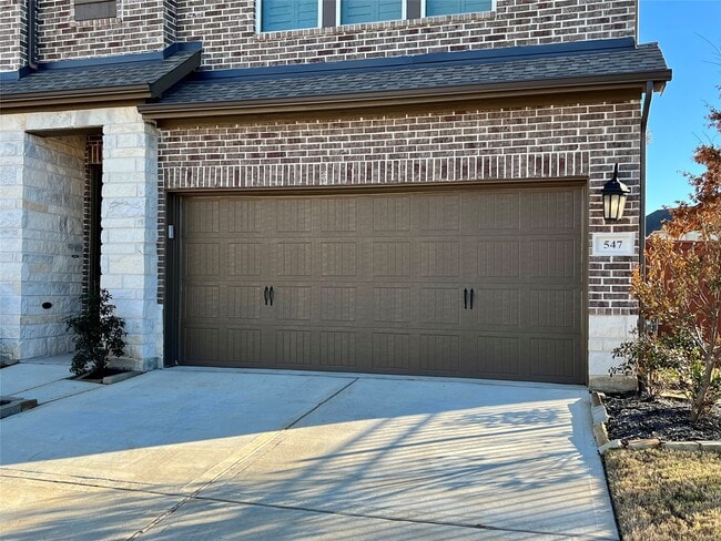 property at 547 Kingston Ln