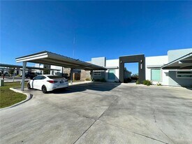 14 W Rutherford Ave in Edinburg, TX - Building Photo