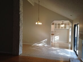 410 Deepwood Dr in Georgetown, TX - Building Photo - Building Photo
