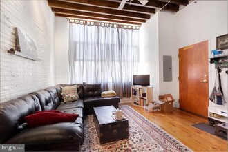 141-45 N 2nd St in Philadelphia, PA - Building Photo - Building Photo