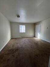 4365 Parkway Dr in Trotwood, OH - Building Photo - Building Photo