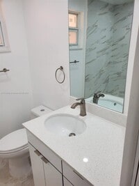 215 SE 3rd Ave photo'