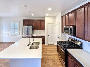 10811 N Montane Dr in Broomfield, CO - Building Photo - Building Photo