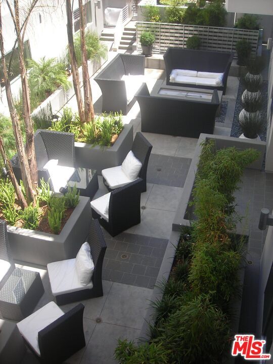 1700 Sawtelle Blvd in Los Angeles, CA - Building Photo - Building Photo