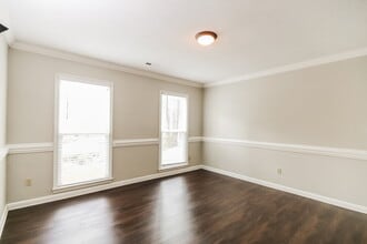 9915 Manbey Ct in Charlotte, NC - Foto de edificio - Building Photo