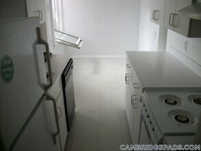 20 Chauncy St, Unit 12A in Cambridge, MA - Building Photo - Building Photo