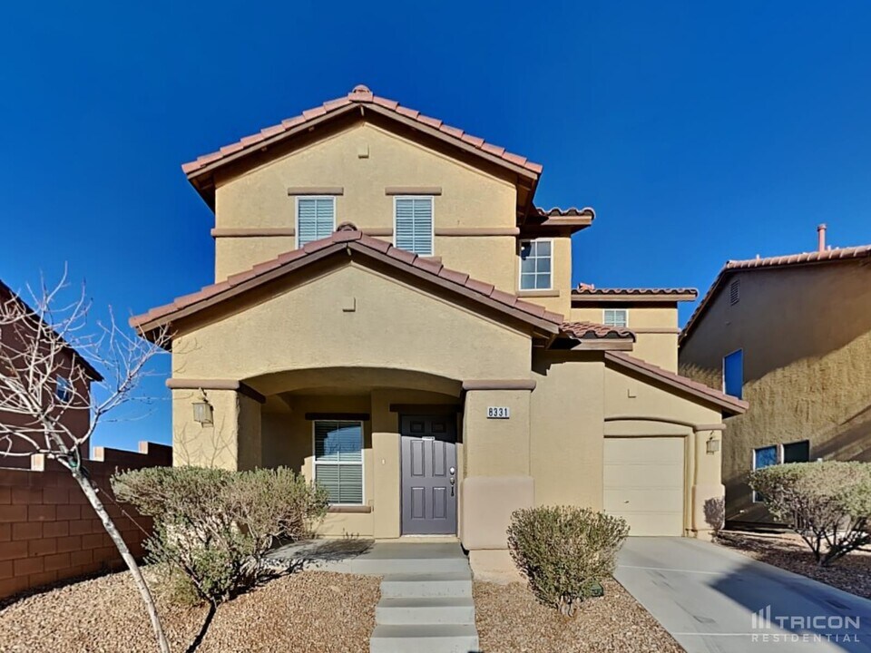 8331 Oppenheimer St in Las Vegas, NV - Building Photo