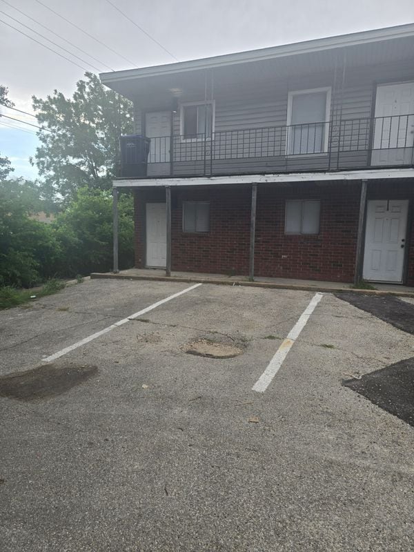 property at 901 S 15th St