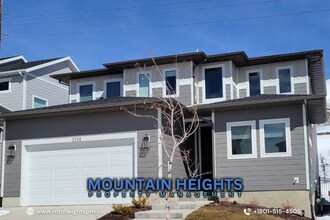 2234 W Northridge Dr in Lehi, UT - Building Photo - Building Photo