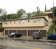 1411 Silver Lake Blvd Apartments