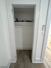 412-416 Bloomfield Ave, Unit 22 in Caldwell, NJ - Building Photo - Building Photo