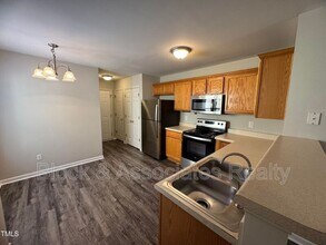 2615 Vega Ct in Raleigh, NC - Building Photo - Building Photo