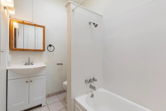 1404 20th Ave in Seattle, WA - Building Photo - Building Photo