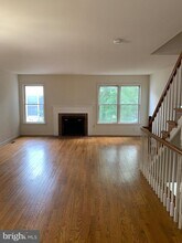 2113 N Tazewell Ct in Arlington, VA - Building Photo - Building Photo