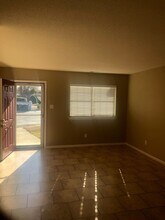 103 Old Spring Hill Ln in Fuquay Varina, NC - Building Photo - Building Photo