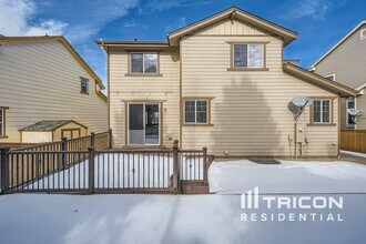 5400 Cloverbrook Cir in Littleton, CO - Building Photo - Building Photo