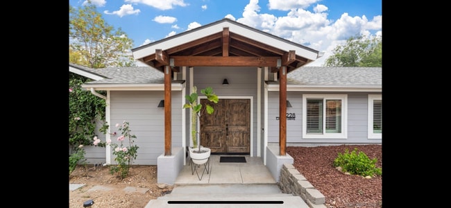 4228 Calavo Dr in La Mesa, CA - Foto de edificio - Building Photo