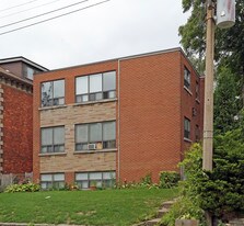 100 West Ave S in Hamilton, ON - Building Photo
