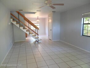 345 Ocean View Ln in Melbourne, FL - Building Photo - Building Photo