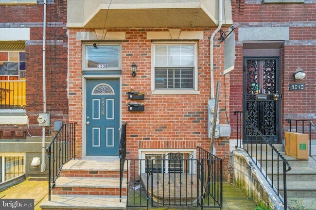 1538 Fontain St, Unit 1 in Philadelphia, PA - Foto de edificio - Building Photo