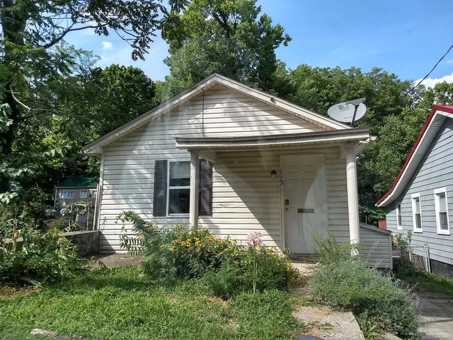 property at 113 Moberly Ave