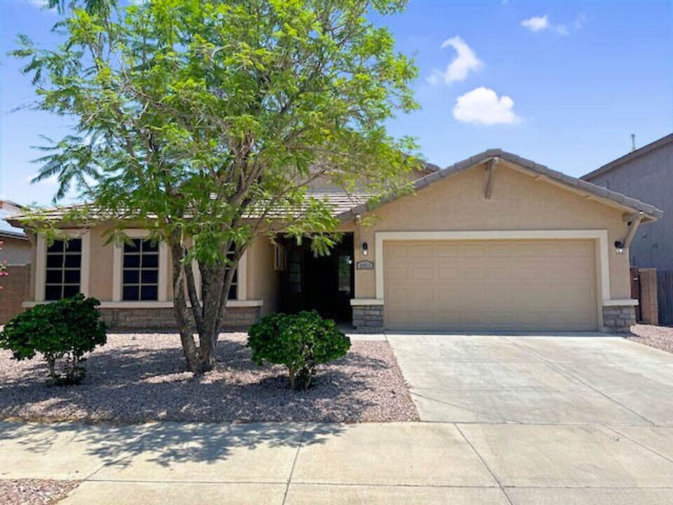1953 S 174th Ln in Goodyear, AZ - Building Photo