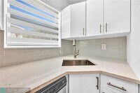 5122 NE 19th Ave photo'