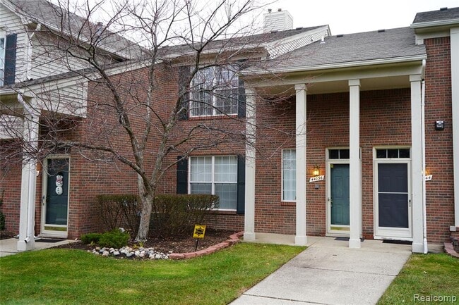 property at 44036 Rushcliffe Dr