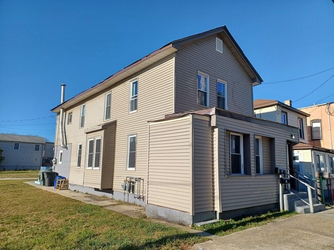 property at 322 N Tennessee Ave