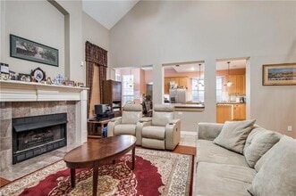 1400 Indian Springs in Carrollton, TX - Building Photo - Building Photo