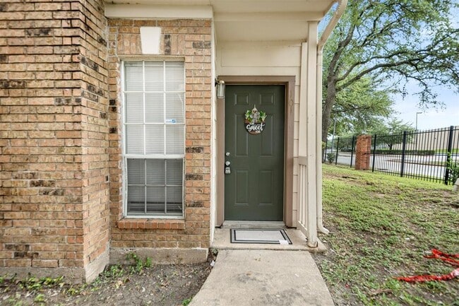 property at 2626 Holly Hall St