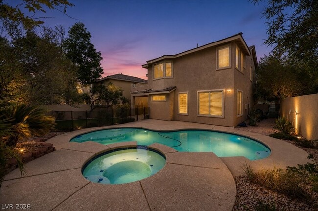 10372 Walking View Ct