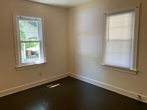 1924 Maple Ave NE in Canton, OH - Building Photo - Building Photo