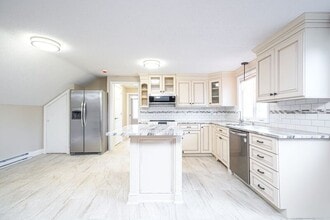 62 Suffield St in Agawam, MA - Building Photo - Building Photo