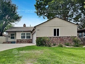 6741 Amigo Ave in Los Angeles, CA - Building Photo