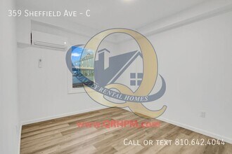 359 Sheffield Ave in Flint, MI - Building Photo - Building Photo