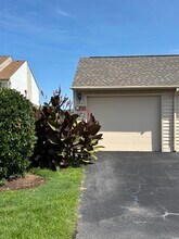 4034 Fairway Lakes Dr in Myrtle Beach, SC - Foto de edificio - Building Photo
