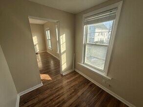 11 New Hampshire Ave in Haverhill, MA - Building Photo - Building Photo